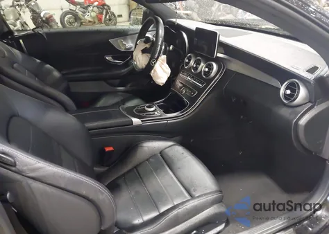 2018 Mercedes-Benz C 300 4Matic из США, поврежденный, VIN WDDWJ4KBXJF659771